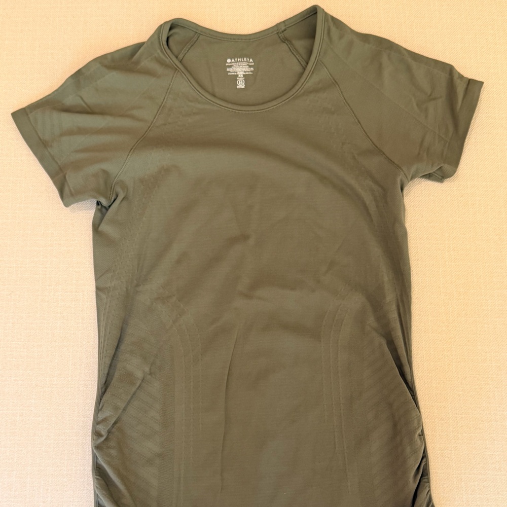 Althleta Olive Green Performance Longline Short-Sleeve Shirt